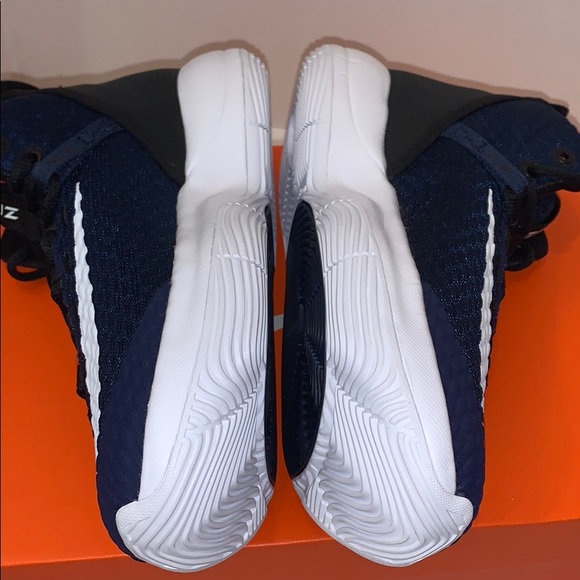 NIB Nike Zoom Rize TB Midnight Navy/White/Black - Picture 6 of 9